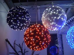 Immagini Natalizie Luminose.Eventidee Installazioni Natalizie